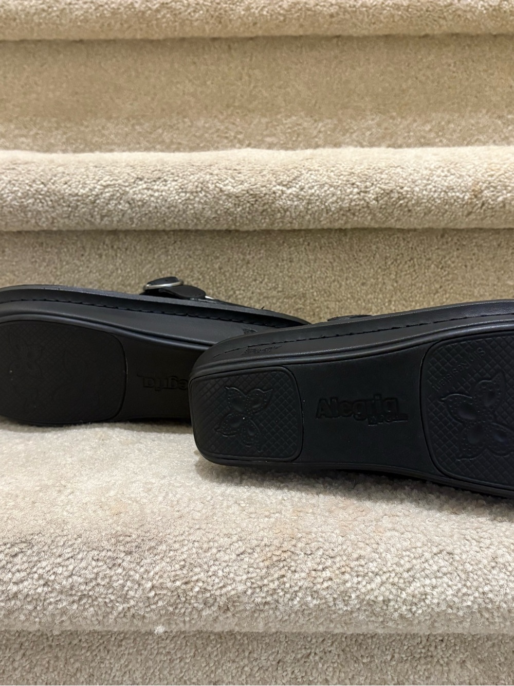 Alegria Women’s Black Leather Slip-On Clogs with Buckle - Picture 15 of 16